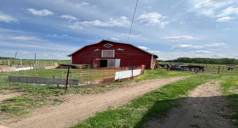 NE-10-54-10-W4, Rural Two Hills No. 21, County of, Alberta T0B4K0, ,Agri-business,For Sale,NE-10-54-10-W4,A2232856