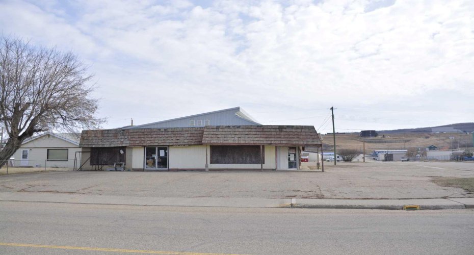 Peace River, Alberta, ,Commercial,For Sale,A2232977
