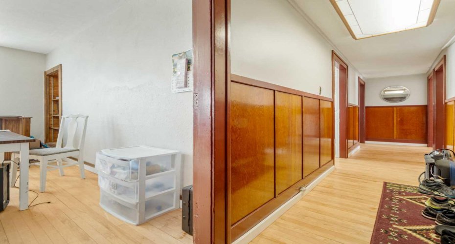 7719 17 Avenue, Coleman, Alberta T0K 0M0, ,Commercial,For Sale,17,A2232986