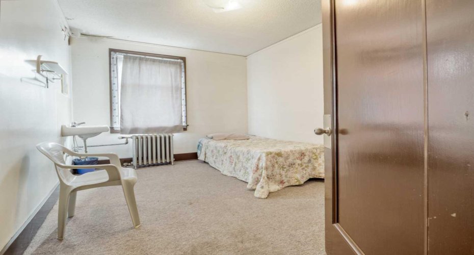 7719 17 Avenue, Coleman, Alberta T0K 0M0, ,Commercial,For Sale,17,A2232986