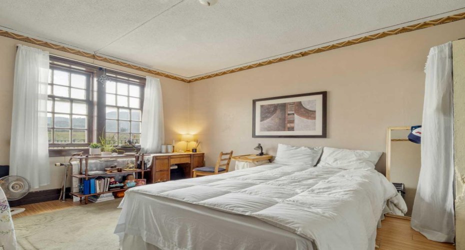 7719 17 Avenue, Coleman, Alberta T0K 0M0, ,Commercial,For Sale,17,A2232986