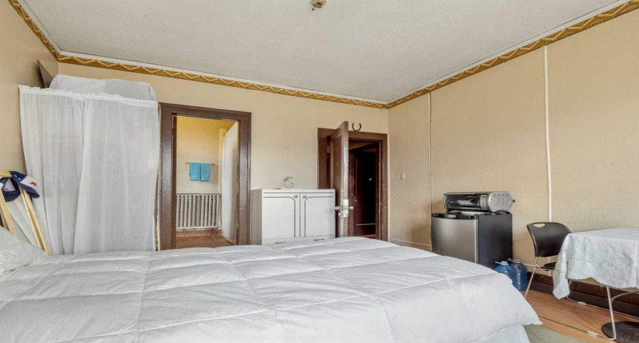 7719 17 Avenue, Coleman, Alberta T0K 0M0, ,Commercial,For Sale,17,A2232986