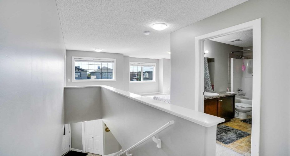 612 Luxstone Landing, Airdrie, Alberta T4B3L2, 3 Bedrooms Bedrooms, ,3 BathroomsBathrooms,Residential,For Sale,Luxstone,A2228879