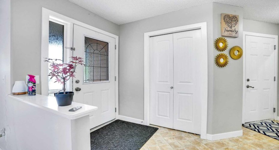 612 Luxstone Landing, Airdrie, Alberta T4B3L2, 3 Bedrooms Bedrooms, ,3 BathroomsBathrooms,Residential,For Sale,Luxstone,A2228879