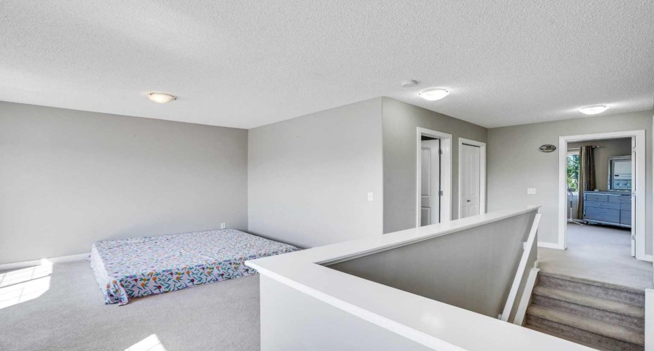 612 Luxstone Landing, Airdrie, Alberta T4B3L2, 3 Bedrooms Bedrooms, ,3 BathroomsBathrooms,Residential,For Sale,Luxstone,A2228879