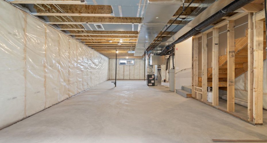 114 Lewiston Way, Calgary, Alberta T3P 2H8, 4 Bedrooms Bedrooms, ,3 BathroomsBathrooms,Residential,For Sale,Lewiston,A2232143