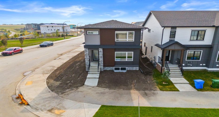 114 Lewiston Way, Calgary, Alberta T3P 2H8, 4 Bedrooms Bedrooms, ,3 BathroomsBathrooms,Residential,For Sale,Lewiston,A2232143