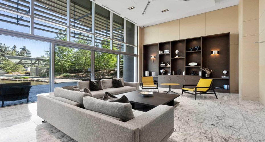 738 1 Avenue, Calgary, Alberta T2P 5G8, 2 Bedrooms Bedrooms, ,2 BathroomsBathrooms,Residential,For Sale,1,A2233022