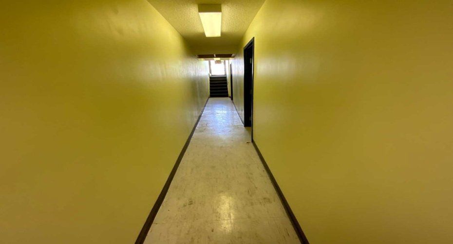 115 & 117 4 th Avenue, Three Hills, Alberta T0M 2A0, 0 , 0 ,0,Commercial,For Lease,4 th,0,A2233437