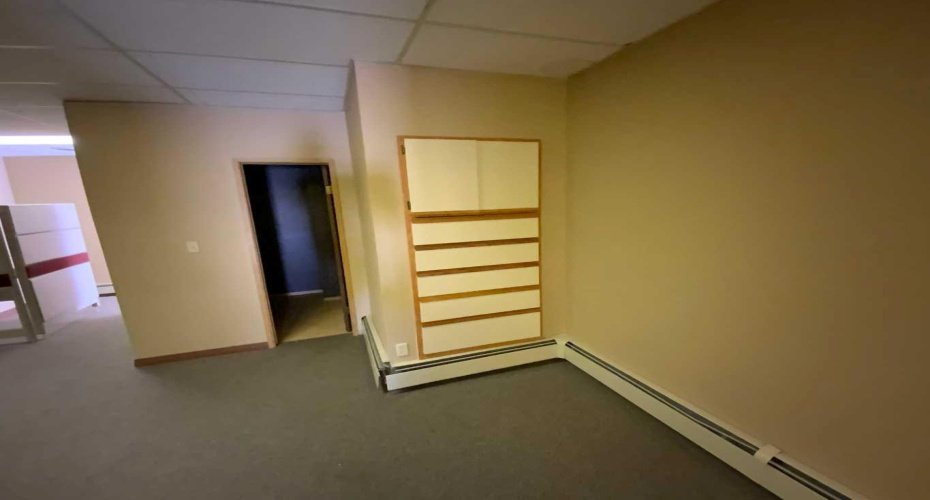 115 & 117 4 th Avenue, Three Hills, Alberta T0M 2A0, 0 , 0 ,0,Commercial,For Lease,4 th,0,A2233437