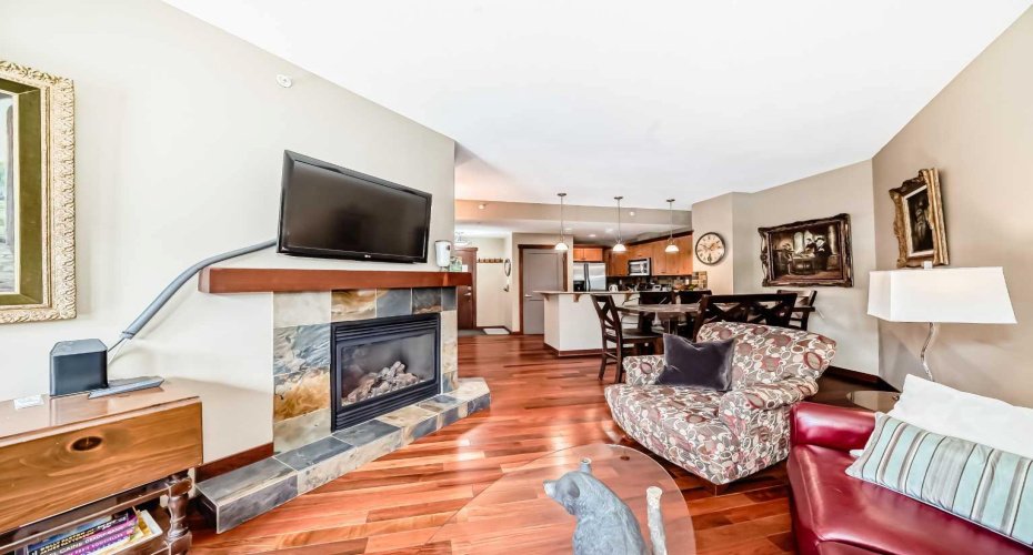 1002 8 Avenue, Canmore, Alberta T1W 0C4, 2 Bedroom Bedrooms, 0 ,2 BathroomBathrooms,Residential,For Sale,8,0,A2233464