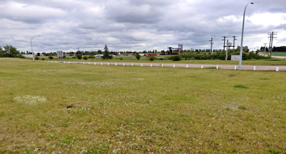 6103 52 Avenue, Vermilion, Alberta T9X 1X3, 0 , 0 ,0,Land,For Sale,52,0,A2233797
