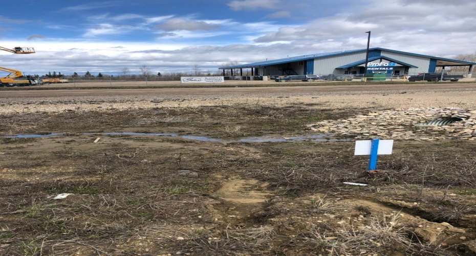 300 2A AVE, Fox Creek, Alberta T0H 1P0, ,Commercial,For Sale,2A AVE,A1215077
