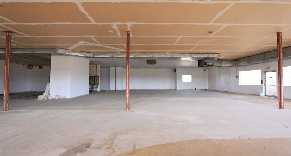 4410 52 Avenue, Lloydminster, Alberta T9V 1T4, 0 , 0 ,0,Commercial,For Lease,52,0,A2234952
