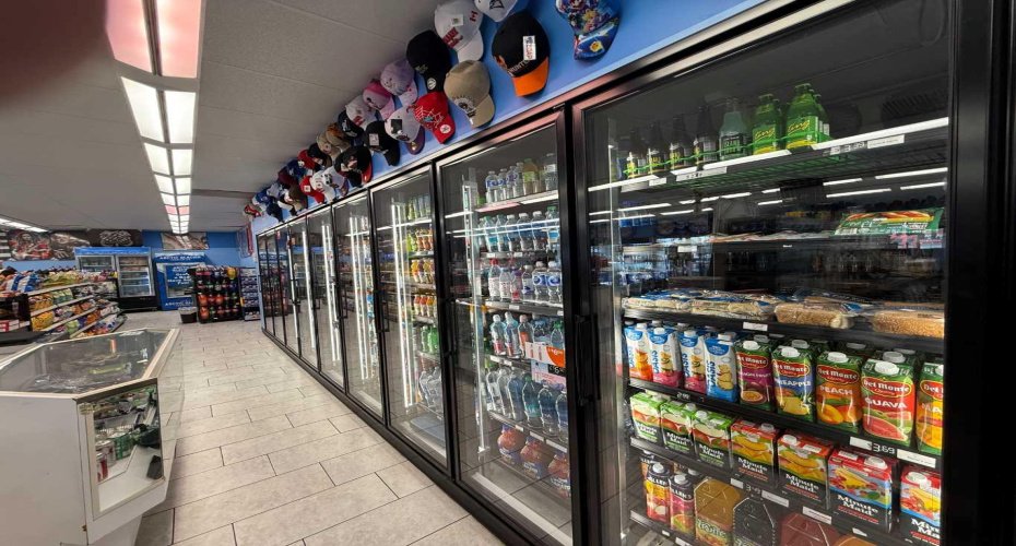 Calgary, Alberta, ,Commercial,For Lease,A2235624