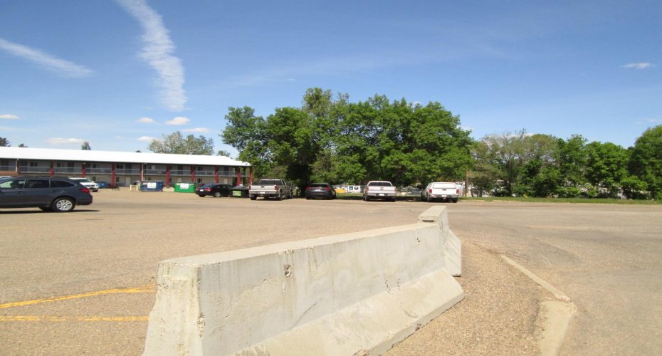 1280 Redcliff Drive, Medicine Hat, Alberta T1A 5E5, 0 , 0 ,0,Land,For Sale,Redcliff,0,A2204272