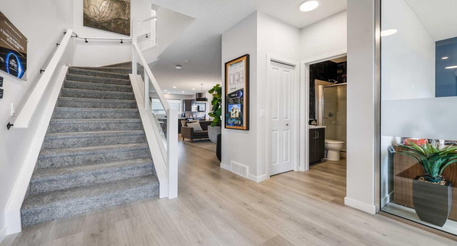 16 Amblefield View, Calgary, Alberta T3P 2B9, 3 Bedrooms Bedrooms, ,3 BathroomsBathrooms,Residential,For Sale,Amblefield,A2236033