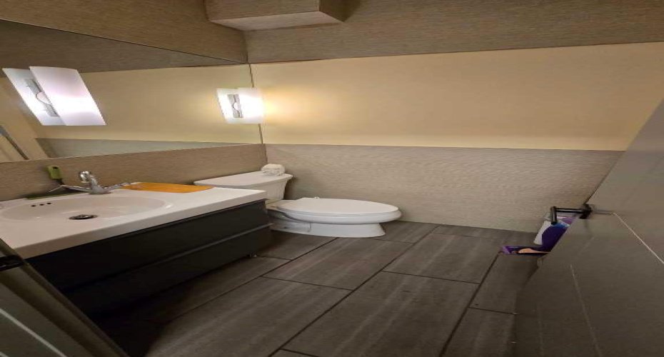 136 17 Avenue, Calgary, Alberta T2E 1L6, ,Commercial,For Lease,17,A2236141