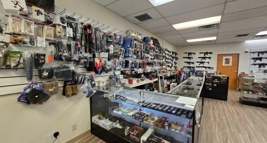 136 17 Avenue, Calgary, Alberta T2E 1L6, ,Commercial,For Lease,17,A2236141