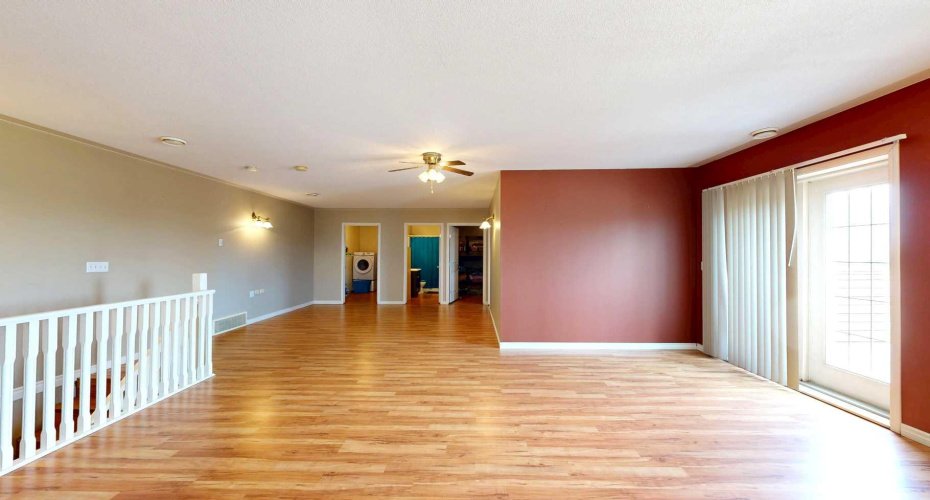 40446 HWY 56, Rural Stettler No. 6, County of, Alberta T0C 2L0, 6 Bedrooms Bedrooms, ,4 BathroomsBathrooms,Residential,For Sale,HWY 56,A2237491