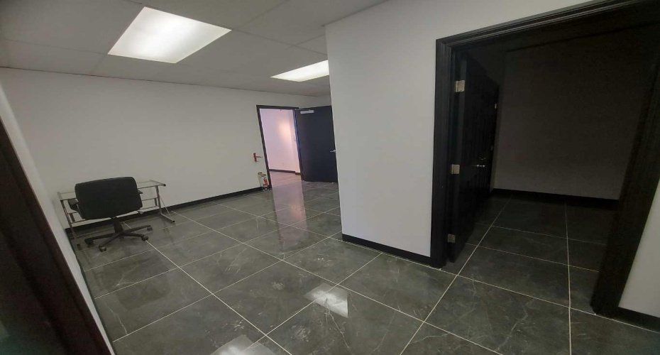 4418 50 Avenue, Red Deer, Alberta T4N 3Z6, ,Commercial,For Lease,50,A2237745
