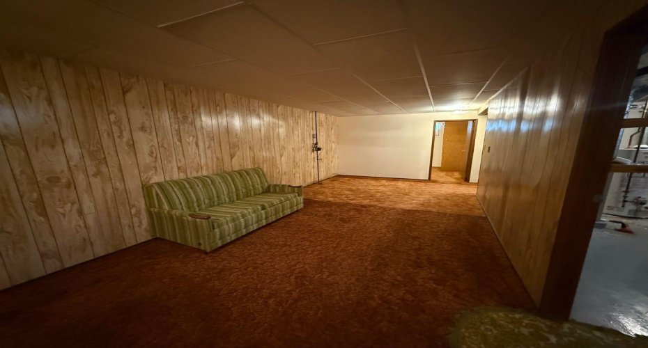 604 3 Street, Hanna, Alberta T0J1P0, 5 Bedrooms Bedrooms, ,1 BathroomBathrooms,Residential,For Sale,3,A2228966