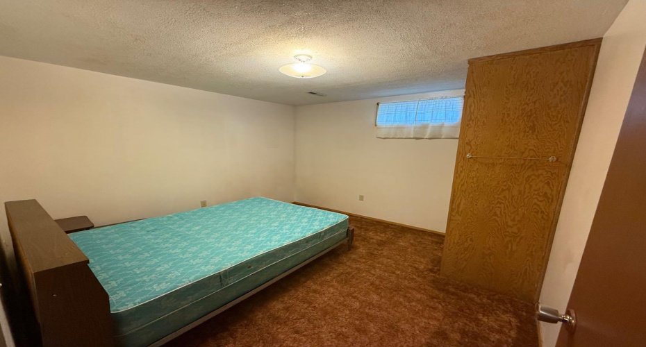 604 3 Street, Hanna, Alberta T0J1P0, 5 Bedrooms Bedrooms, ,1 BathroomBathrooms,Residential,For Sale,3,A2228966