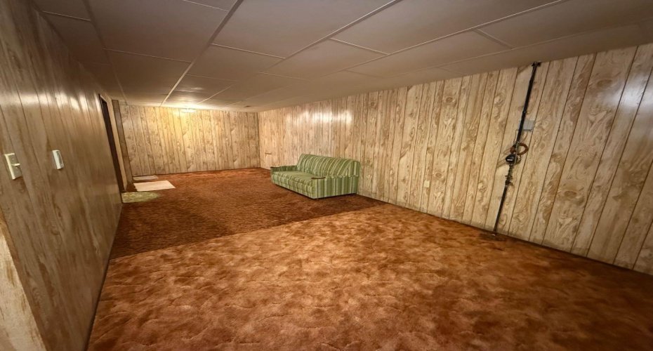 604 3 Street, Hanna, Alberta T0J1P0, 5 Bedrooms Bedrooms, ,1 BathroomBathrooms,Residential,For Sale,3,A2228966