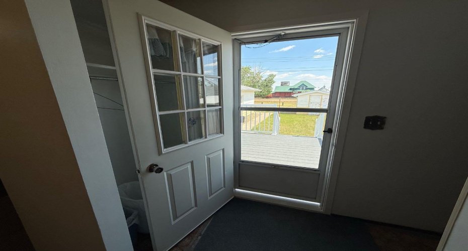 604 3 Street, Hanna, Alberta T0J1P0, 5 Bedrooms Bedrooms, ,1 BathroomBathrooms,Residential,For Sale,3,A2228966