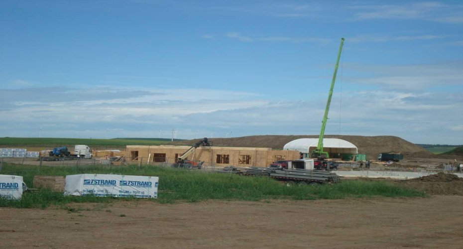 1000 North Road, Trochu, Alberta T0M 2C0, ,Land,For Sale,North,A2238316