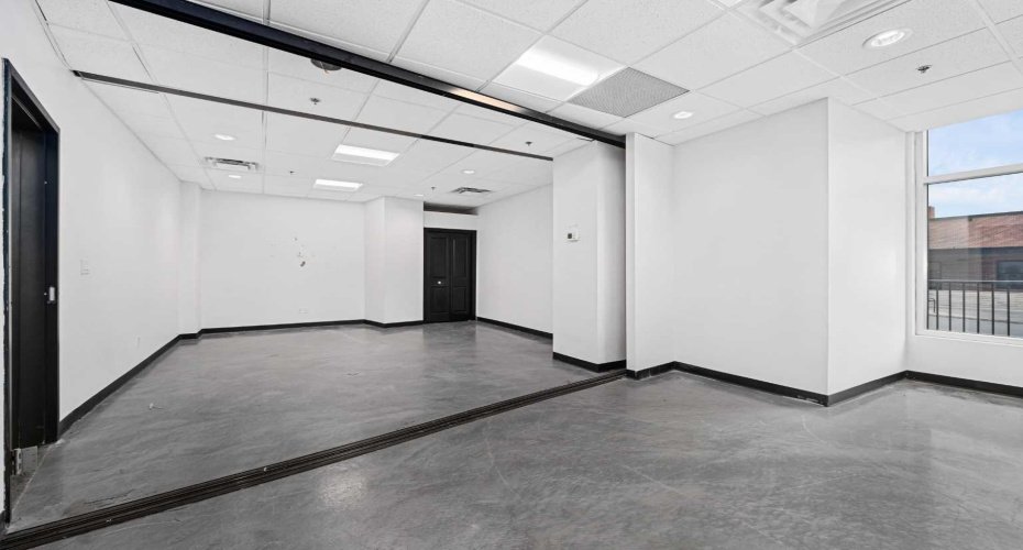 346 4 Avenue, Calgary, Alberta T2G 1C9, ,Commercial,For Sale,4,A2238471