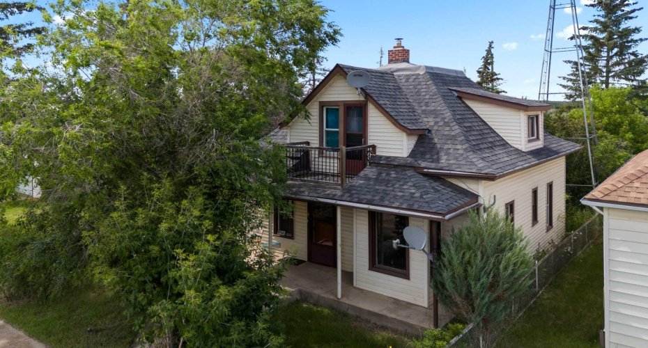 Charming 1.5 Story Home