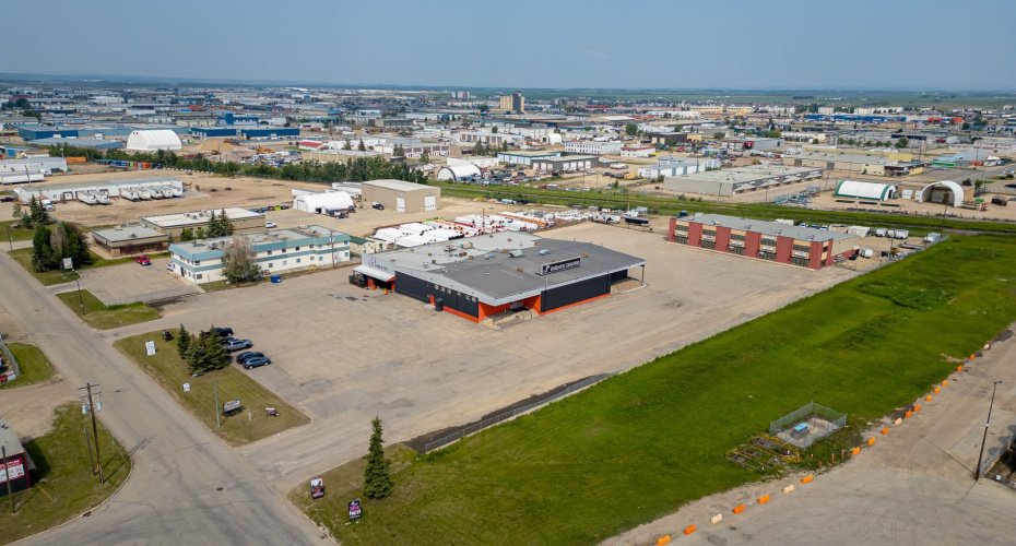 10904 92 Avenue, Grande Prairie, Alberta T8V 6B5, ,Commercial,For Sale,92,A2234839