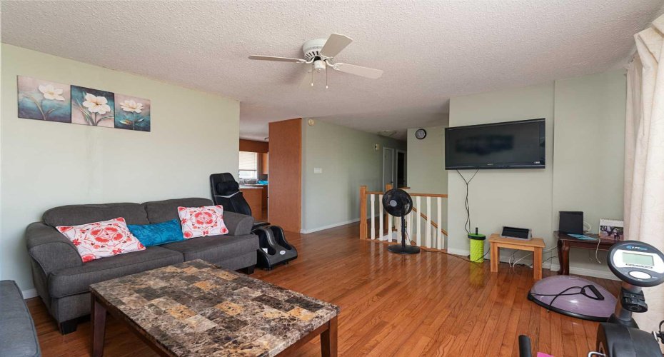 405 Main Street, Maidstone, Saskatchewan S0M 1M0, 5 Bedrooms Bedrooms, ,3 BathroomsBathrooms,Residential,For Sale,Main,A2239139