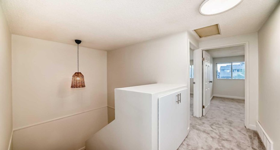 1515 Falconridge Drive, Calgary, Alberta T3J 1J8, 3 Bedrooms Bedrooms, ,2 BathroomsBathrooms,Residential,For Sale,Falconridge,A2239322