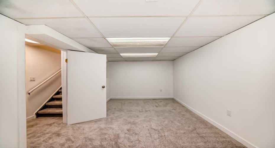 1515 Falconridge Drive, Calgary, Alberta T3J 1J8, 3 Bedrooms Bedrooms, ,2 BathroomsBathrooms,Residential,For Sale,Falconridge,A2239322