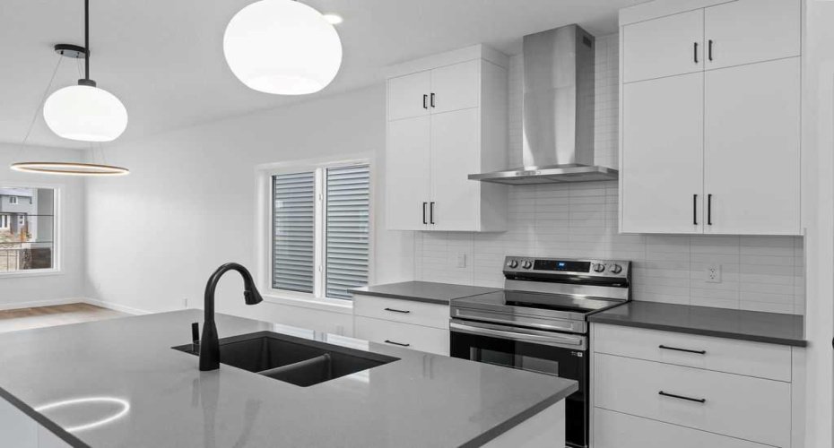 990 Chinook Winds Meadow, Airdrie, Alberta T4B 5R1, 4 Bedrooms Bedrooms, ,3 BathroomsBathrooms,Residential,For Sale,Chinook Winds,A2239358