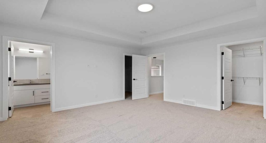 990 Chinook Winds Meadow, Airdrie, Alberta T4B 5R1, 4 Bedrooms Bedrooms, ,3 BathroomsBathrooms,Residential,For Sale,Chinook Winds,A2239358