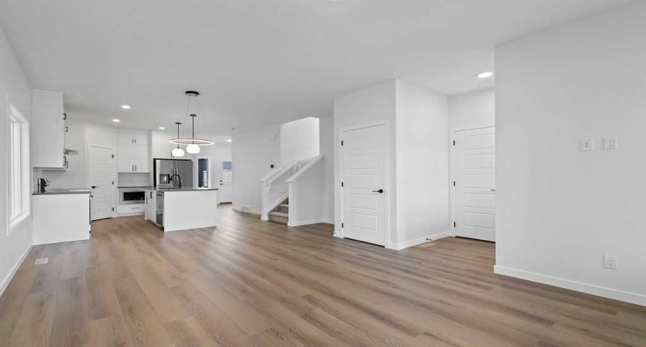 990 Chinook Winds Meadow, Airdrie, Alberta T4B 5R1, 4 Bedrooms Bedrooms, ,3 BathroomsBathrooms,Residential,For Sale,Chinook Winds,A2239358