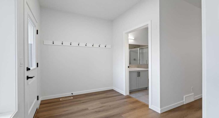 966 Chinook Winds Meadow, Airdrie, Alberta T4B 5R1, 4 Bedrooms Bedrooms, ,3 BathroomsBathrooms,Residential,For Sale,Chinook Winds,A2239371