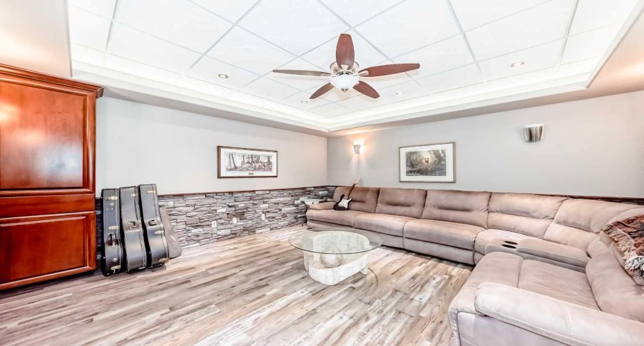 6403 32 Avenue, Camrose, Alberta T4V 4X3, 4 Bedrooms Bedrooms, ,3 BathroomsBathrooms,Residential,For Sale,32,A2238322