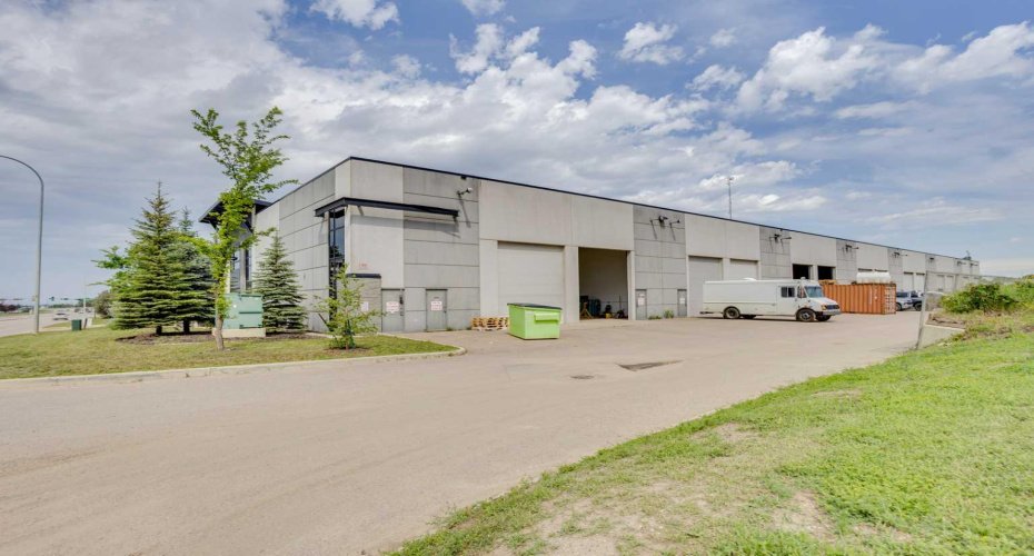 400 Mackenzie Boulevard, Fort McMurray, Alberta T9H4C4, ,Commercial,For Sale,Mackenzie,A2239319
