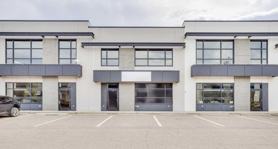400 Mackenzie Boulevard, Fort McMurray, Alberta T9H4C4, ,Commercial,For Sale,Mackenzie,A2239319