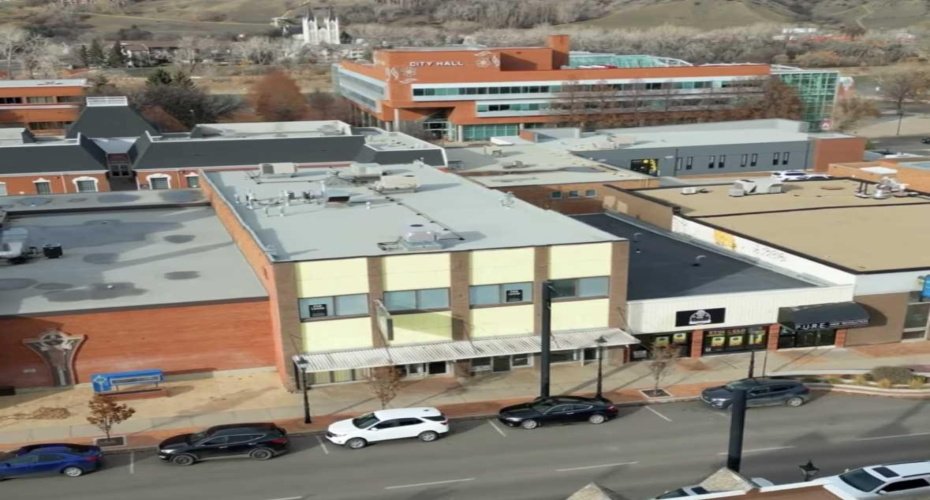 524 2 Street, Medicine Hat, Alberta T1A 0C6, ,Commercial,For Sale,Rellim Building,2,A2239826