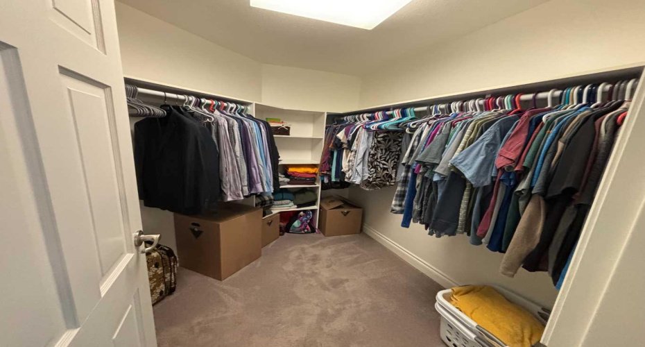 10006 88 Street, Peace River, Alberta T8S 1N8, 3 Bedrooms Bedrooms, ,4 BathroomsBathrooms,Residential,For Sale,88,A2240074