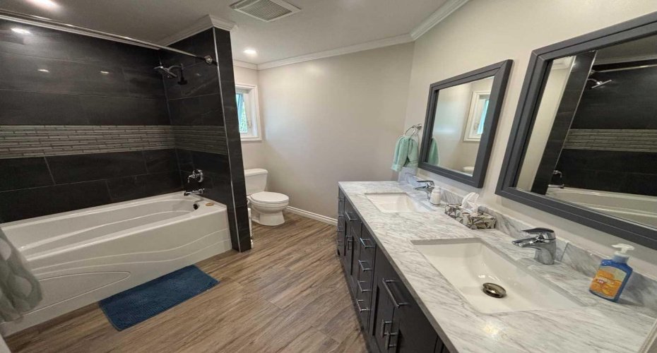 10006 88 Street, Peace River, Alberta T8S 1N8, 3 Bedrooms Bedrooms, ,4 BathroomsBathrooms,Residential,For Sale,88,A2240074