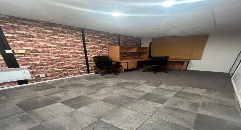 3208 8 Avenue, Calgary, Alberta T2A 7V8, ,Commercial,For Sale,8,A2238530