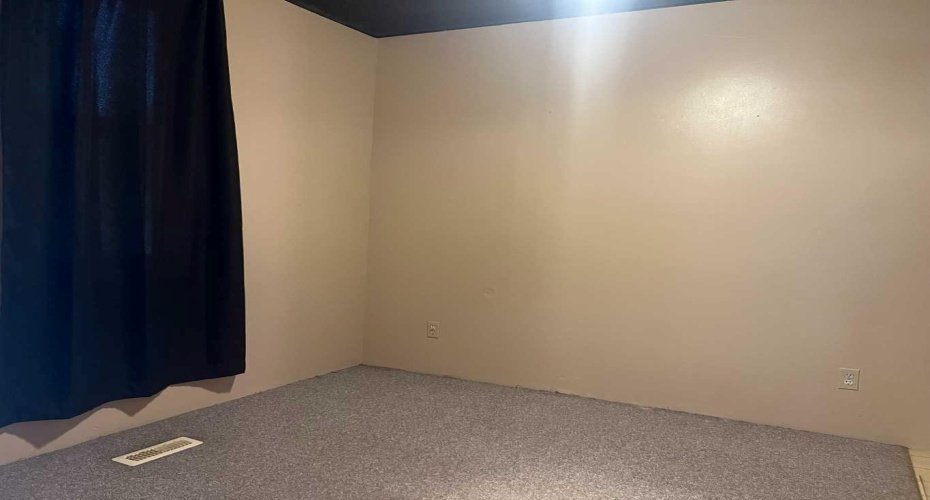 4805 17 Avenue, Edson, Alberta T7E 1G5, 2 Bedrooms Bedrooms, ,1 BathroomBathrooms,Residential,For Sale,17,A2240116