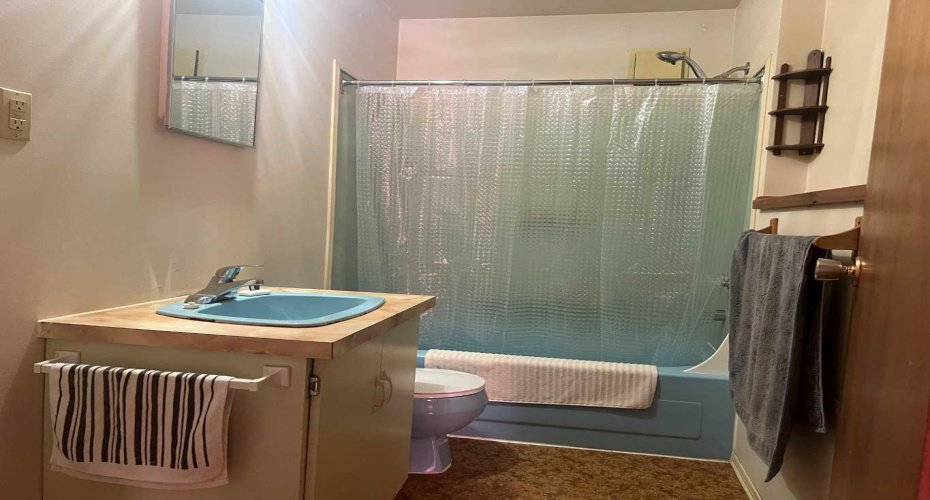 4805 17 Avenue, Edson, Alberta T7E 1G5, 2 Bedrooms Bedrooms, ,1 BathroomBathrooms,Residential,For Sale,17,A2240116