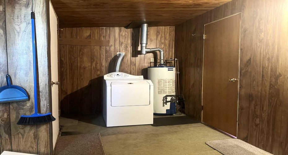 4805 17 Avenue, Edson, Alberta T7E 1G5, 2 Bedrooms Bedrooms, ,1 BathroomBathrooms,Residential,For Sale,17,A2240116